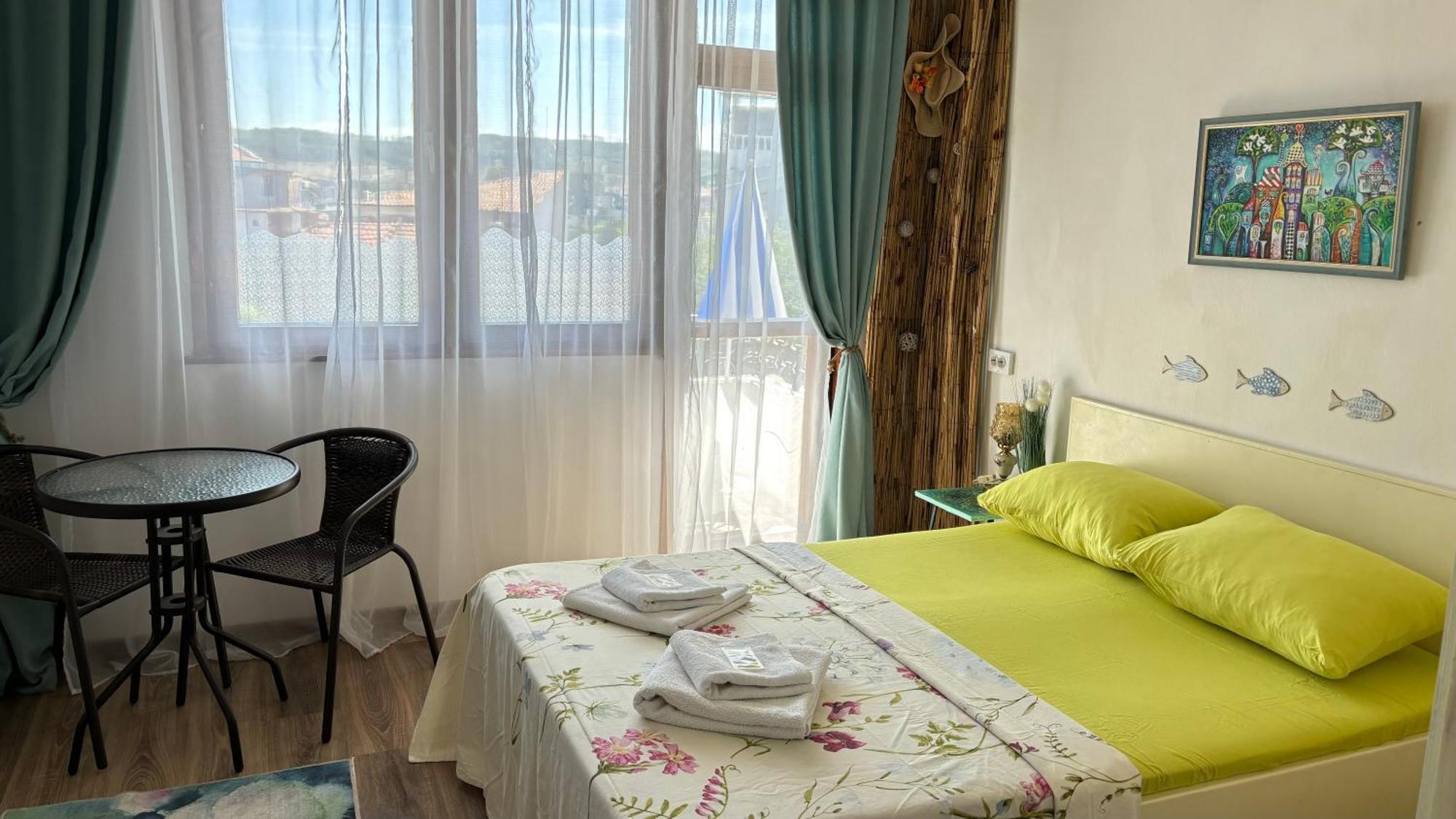 Guest House Hei Taka Sozopol Exterior photo